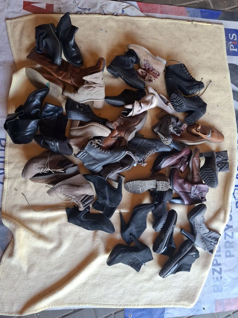 Wyprzedaż garażowa, buty na handel,  około 1 Tona butów narciarskich
