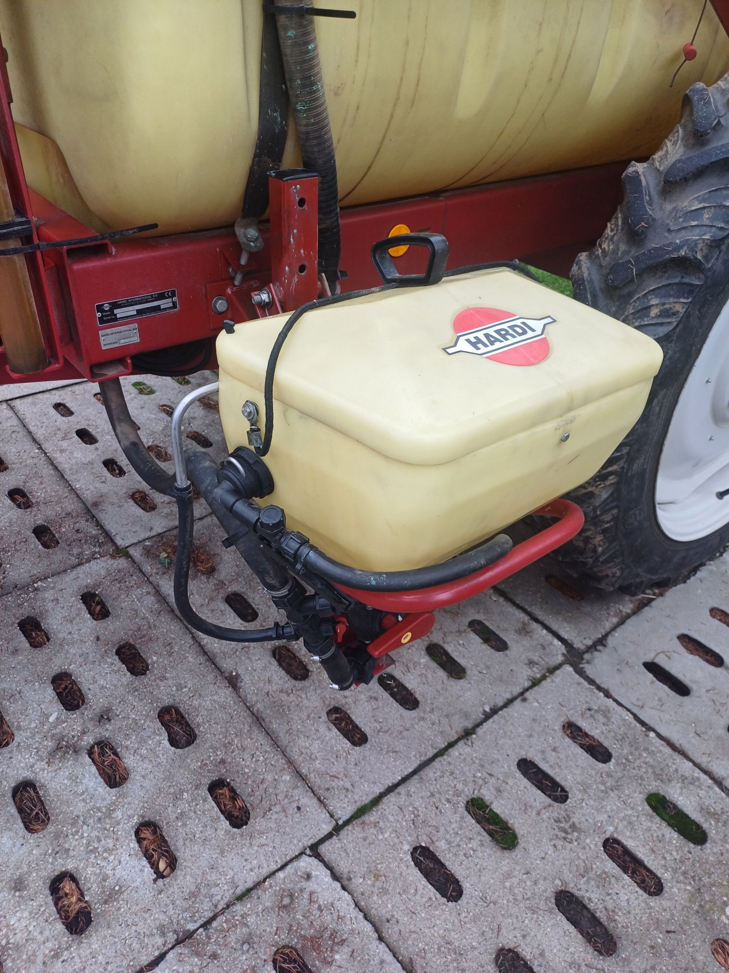 Opryskiwacz Hardi TR 2000