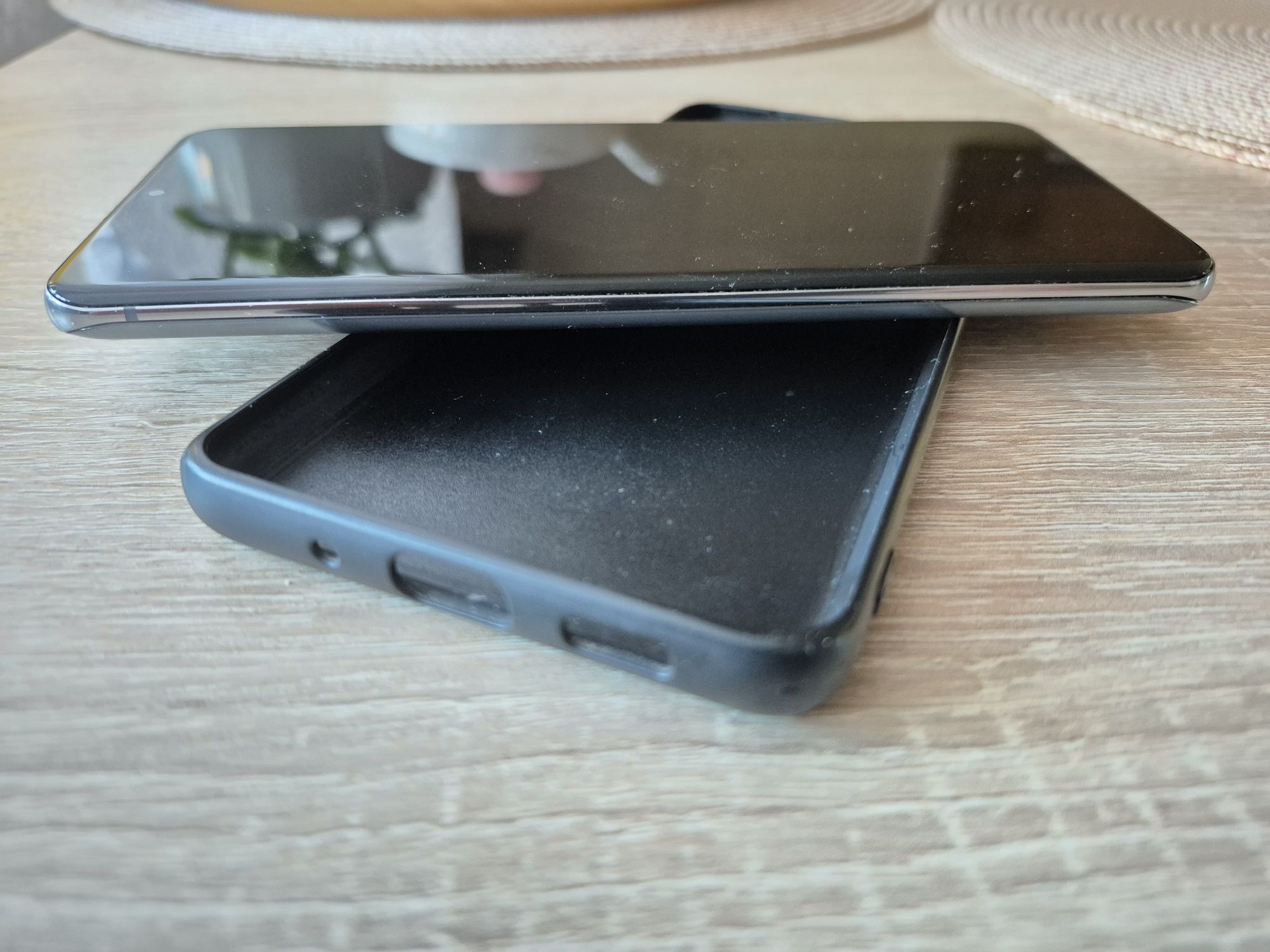 Продам samsung s 20 plus 5g grey