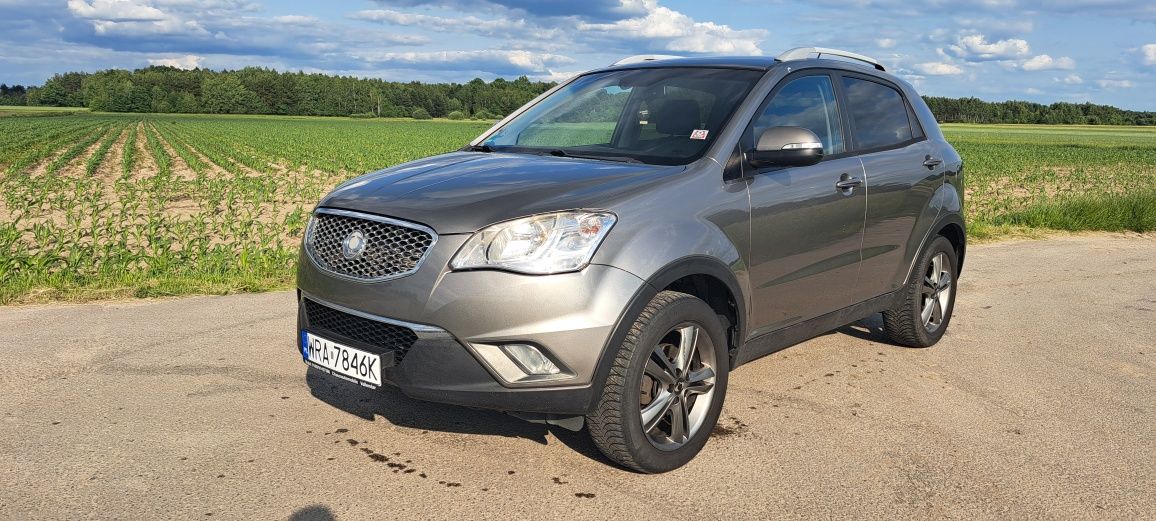 SSANGYONG KORANDO 2.0 Benzyna 2013r SAPHIRE 135 tys km Bezwypadkowy