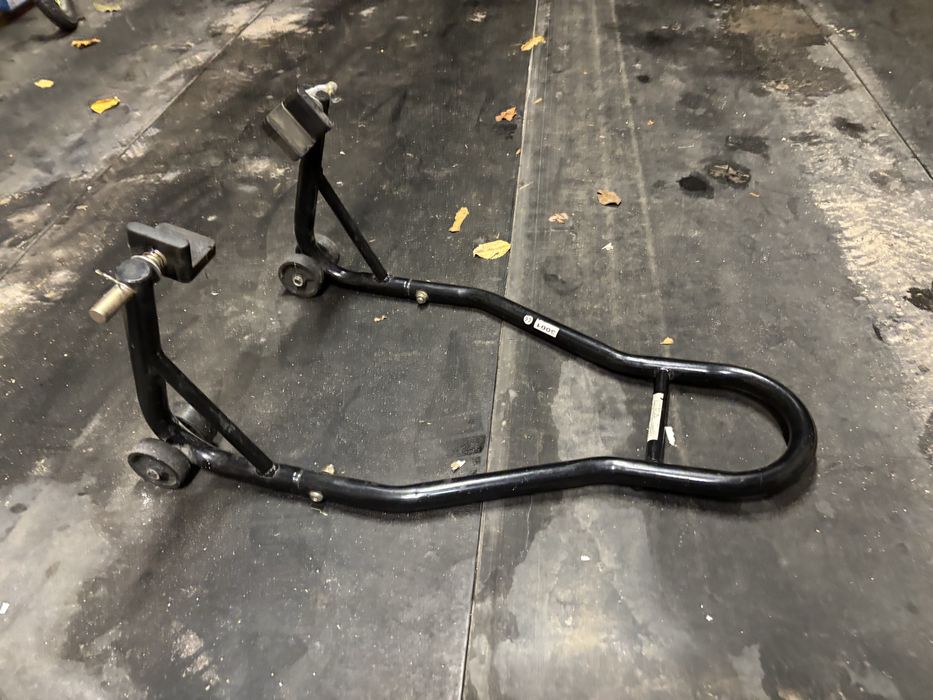 Stojak podnosnik motocyklowy