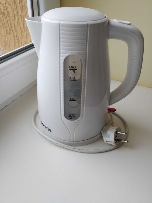 Електричний чайник (електрочайник) Gorenje K17WII