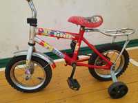Детский велосипед. Замена шин (300гр.) нужна. Цена -500гр.