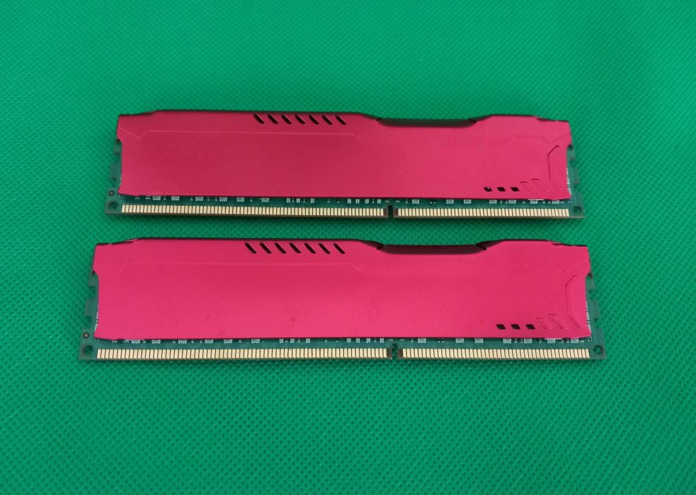 Memória RAM HyperX 8GB (2x4GB) DDR3 1333MHz ECC REG