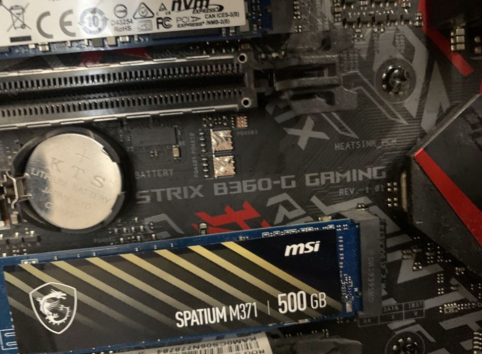 Rtx 2060 + core i5 + 16gb RAM + ssd256