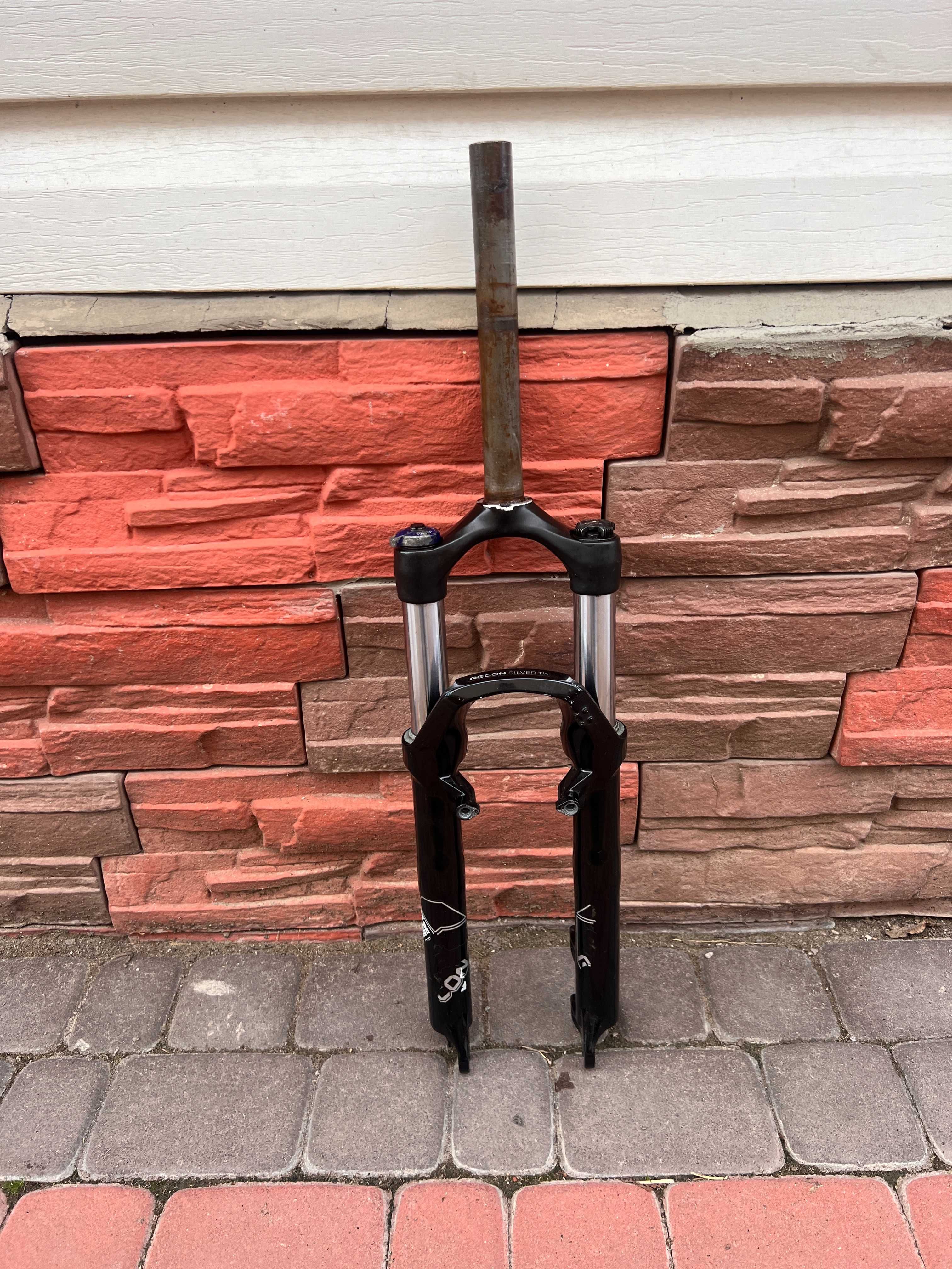 Rock Shox Recon Silver TK Disc V-Brake Preload (Шток 23.5см)