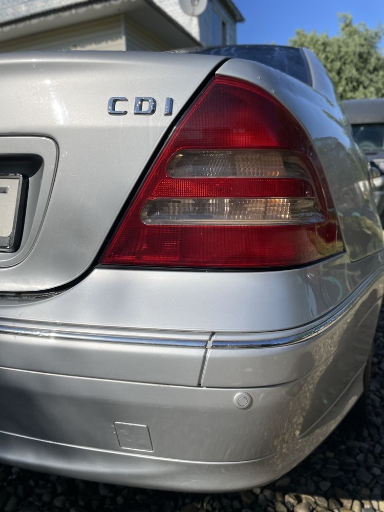 Mersedes-Benz C270 CDI • 2.7 дизель