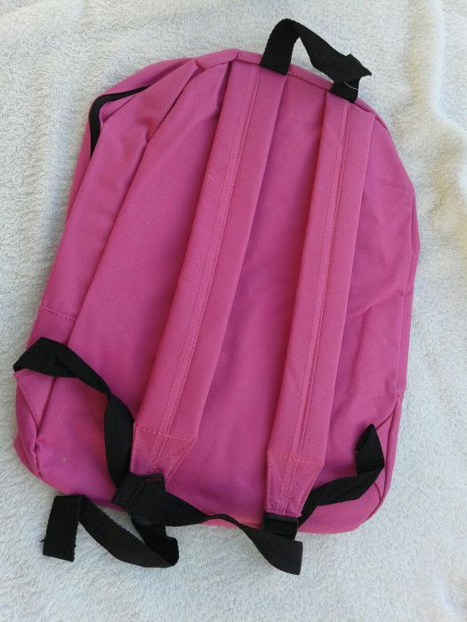 Mochila cor de rosa