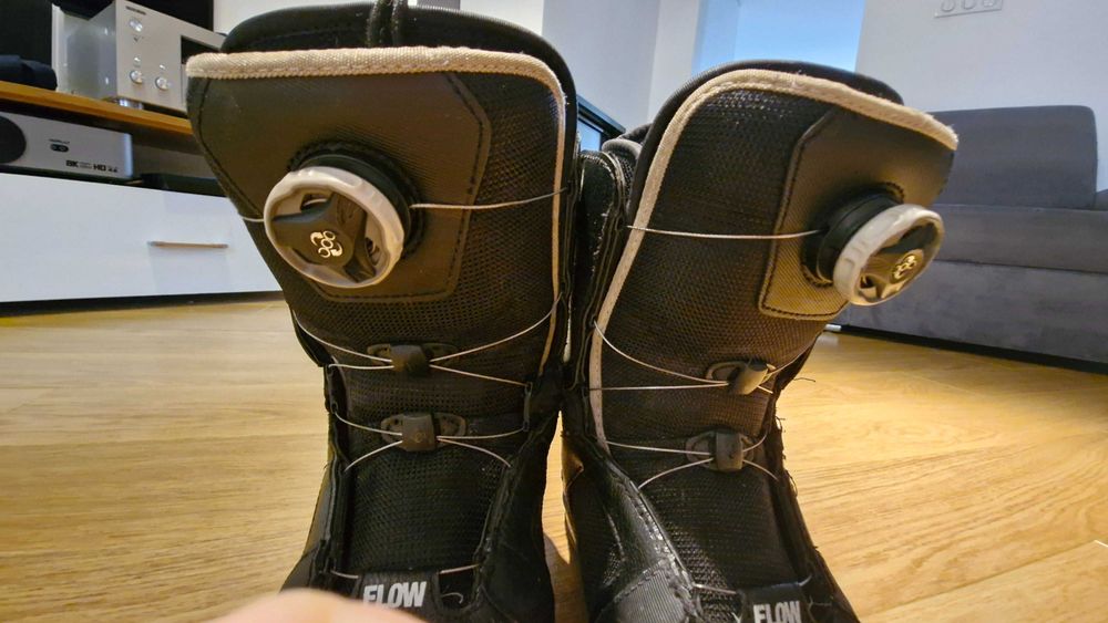 Buty snowboardowe roz. 37 FLOW