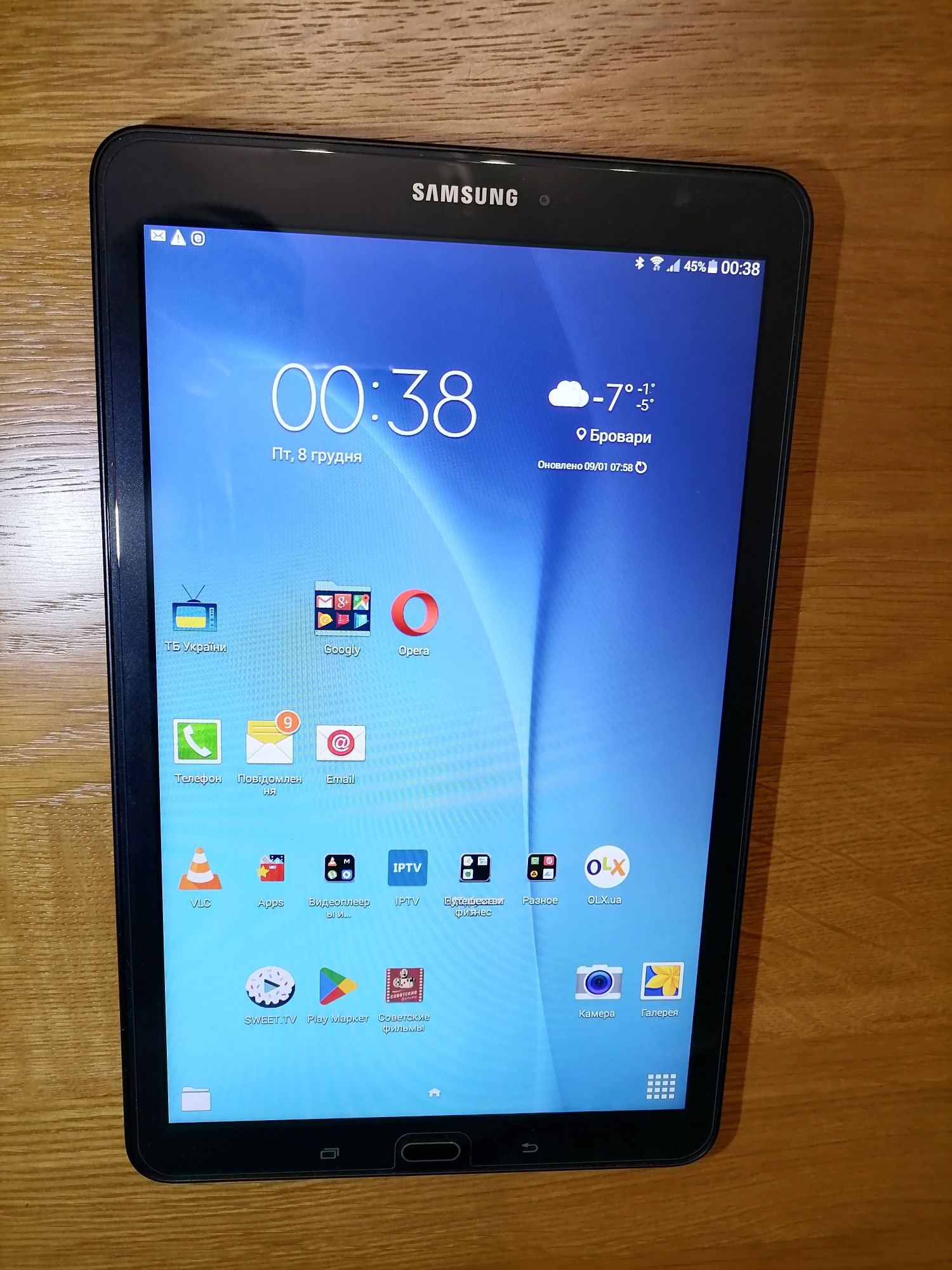 Планшет Samsung Galaxy Tab E 8GB