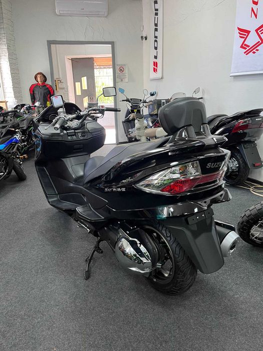 Максі-Скутер Suzuki Skywave 250S CJ46A 2012