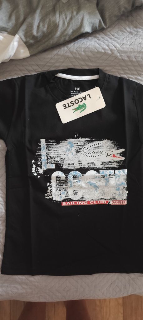 T-shirt dziecięcy Lacoste 110