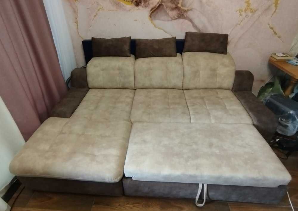 Продам угловой диван