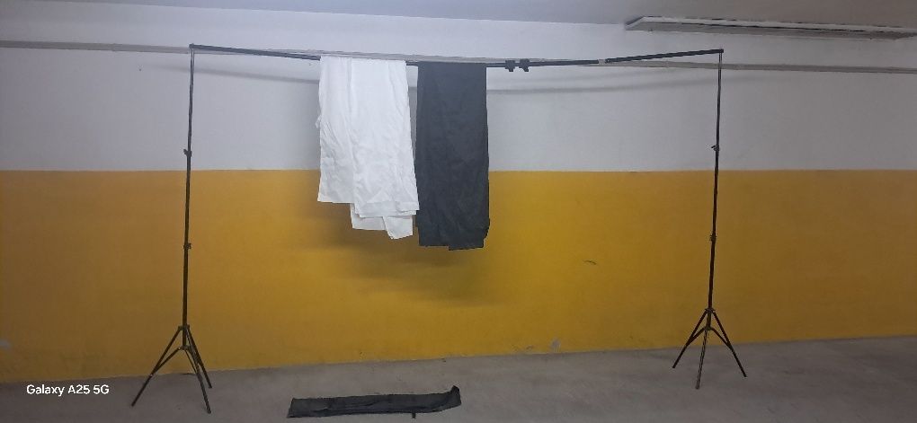 Tripé sessoes fotograficas/decoracao de festas