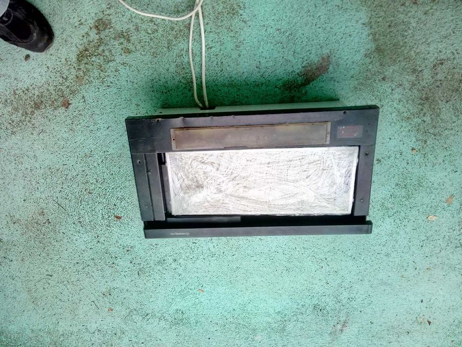 Ventilador de ar S&P TD 800-200 V3, em bom estado!