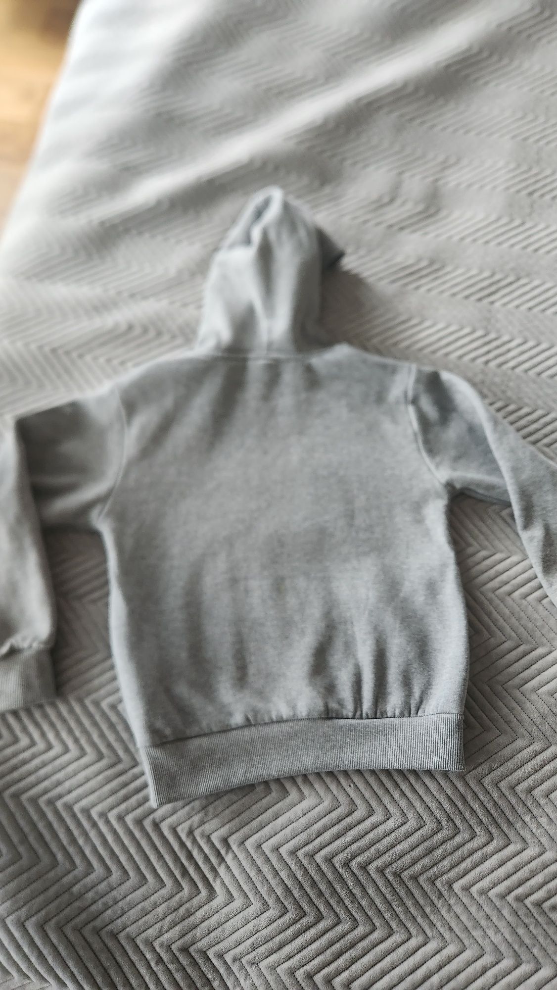 Bluza dziewczęca w rozm. 134