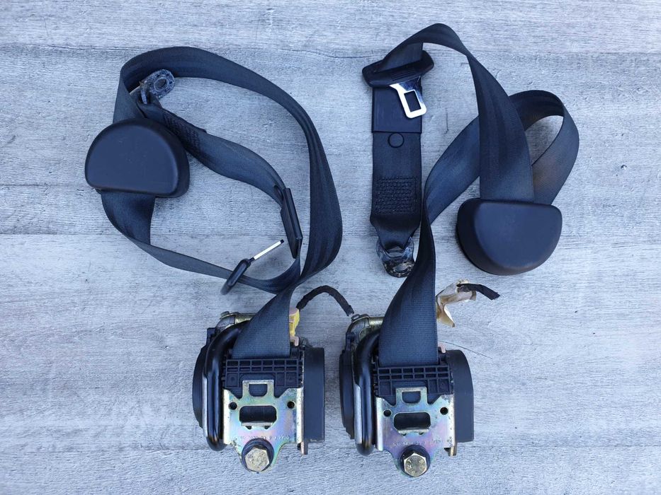 Audi TT 8N Cabrio Roadster Pasy bezpieczeństwa