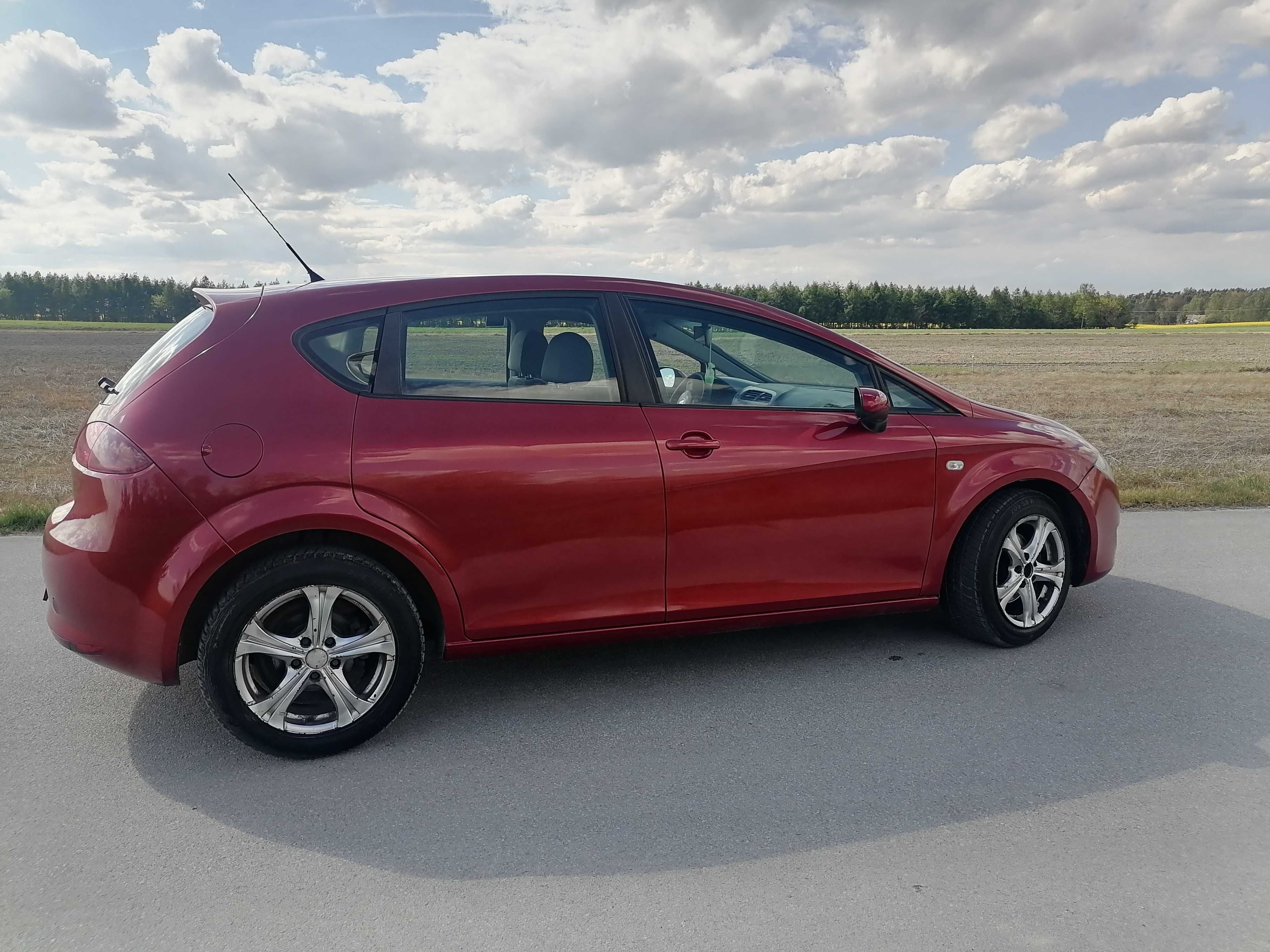 Seat leon z 2006r sil 1,9tdi(105KM) z polskiego salonu