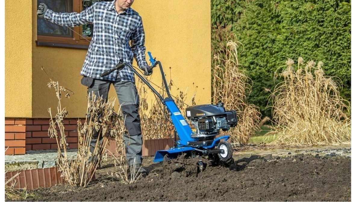 Glebogryzarka spalinowa kultywator z napedem Kanwod GOLDIGGER 5KM