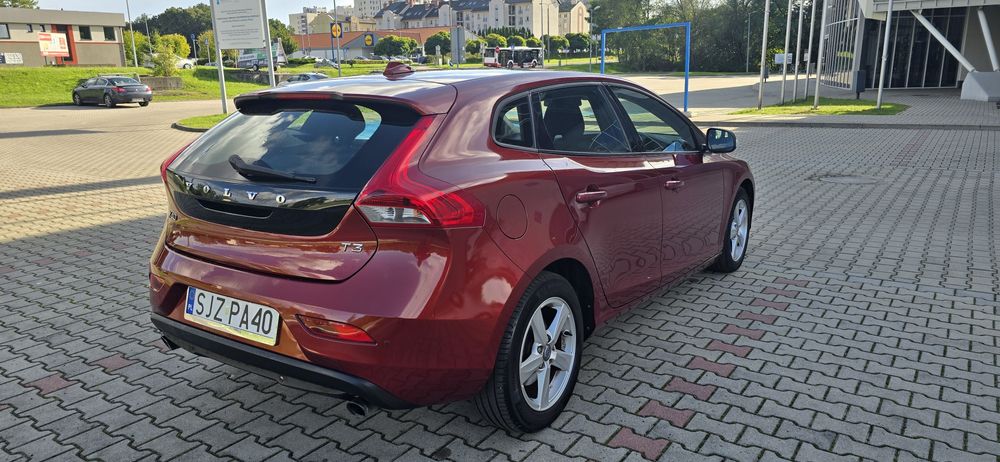 Volvo V40 T3 1.6 Turbo 150ps Anglik Zarejstrowany w Polsce 2012 rok