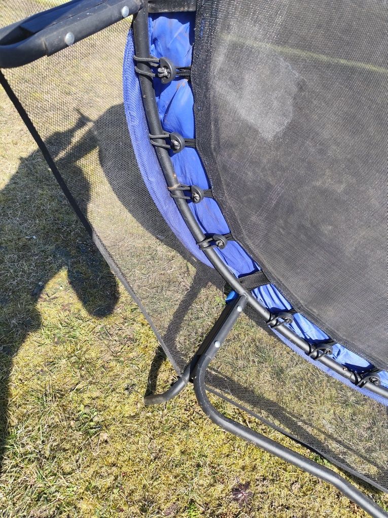 Trampolina dla dzieci