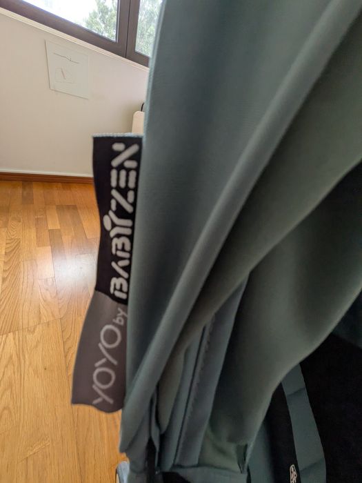 Carrinho Babyzen Yoyo2 c/ acessórios