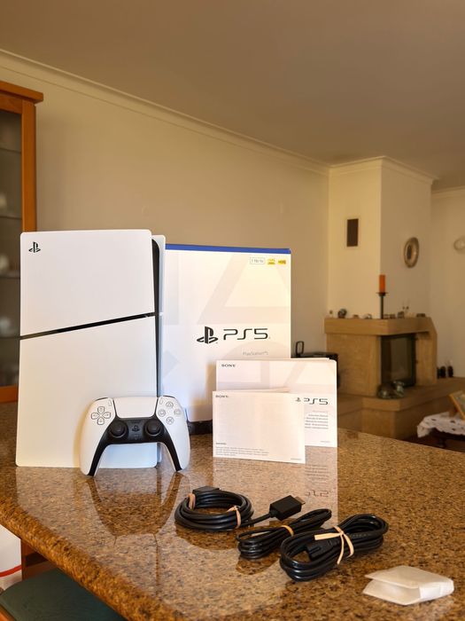 PlayStation5 Slim (1TB)