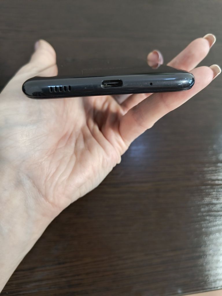 Samsung Galaxy A11 | 32 ГБ | Гарний стан | Повністю робочий