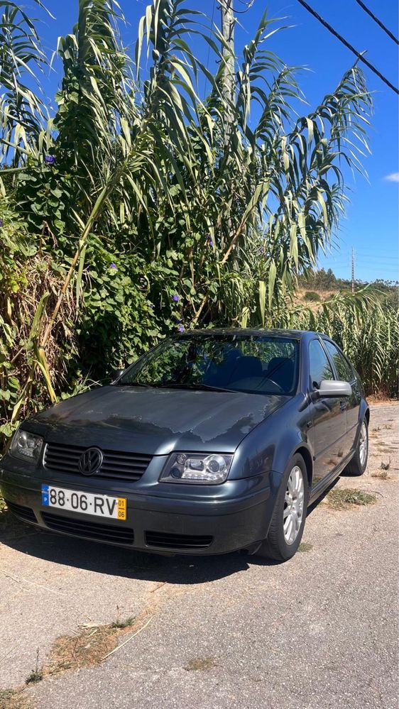 Volkswagen bora.