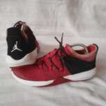 Air Jordan Ekspress Gym Red roz.44 / UK 10 /dł. wkł. 28 cm