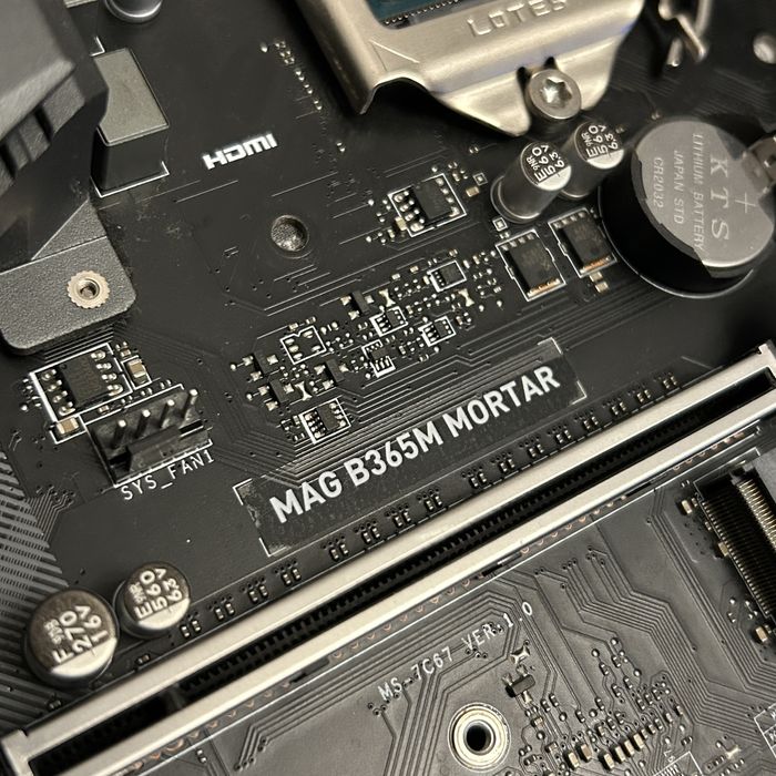 MSI Mortar B365m, i5 9400F, DDR4 16gb