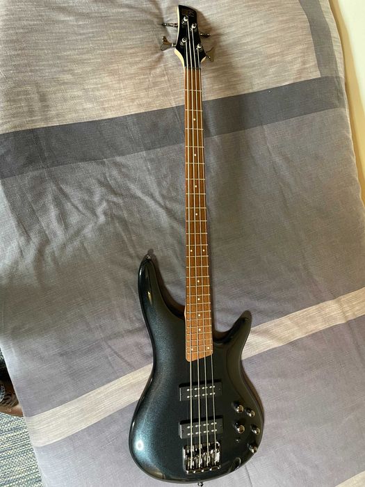 Baixo Ibanez SR300E IPT com saco Ibanez como novo