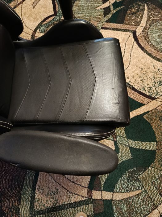 Крісло комп'ютерне