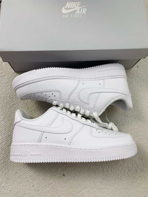 Nike Air Force 1 Low '07  White  EU39-24.5cm