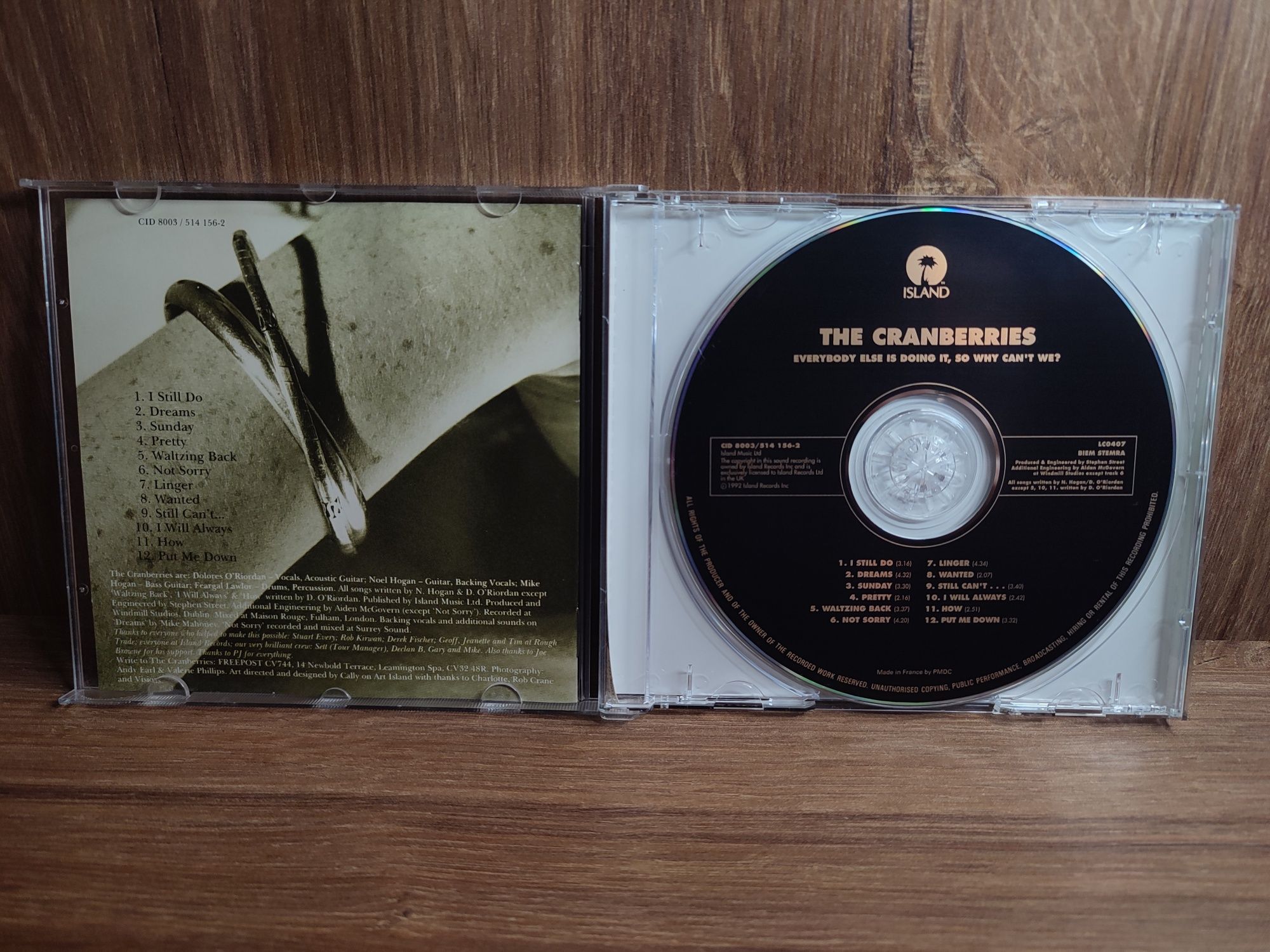 CD диск The Cranberries - Everybody else is doing it so why can't we