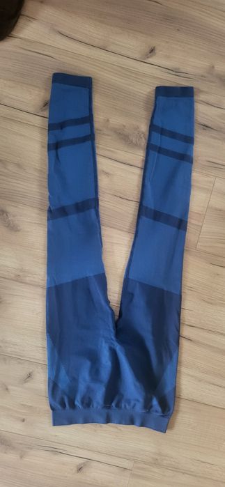 Legginsy termiczne Bekkin r.152 stan bdb