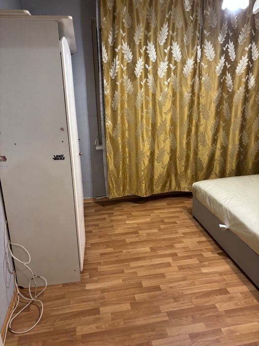 Якуба коласа 13, 3к раздельная, М.Святошин 15мин.