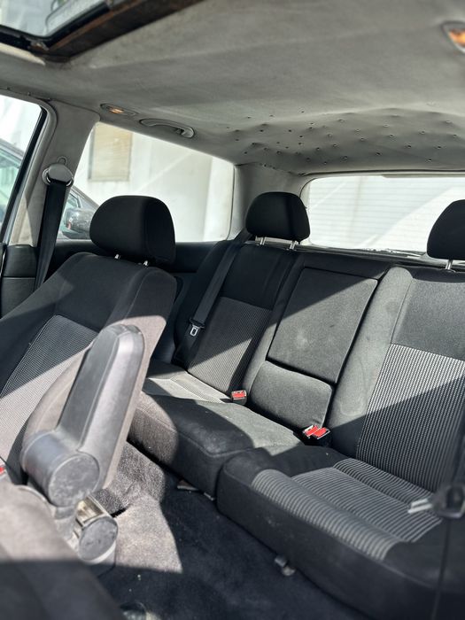 Volkswagen Golf IV 1998 – Excelente estado, bem conservado