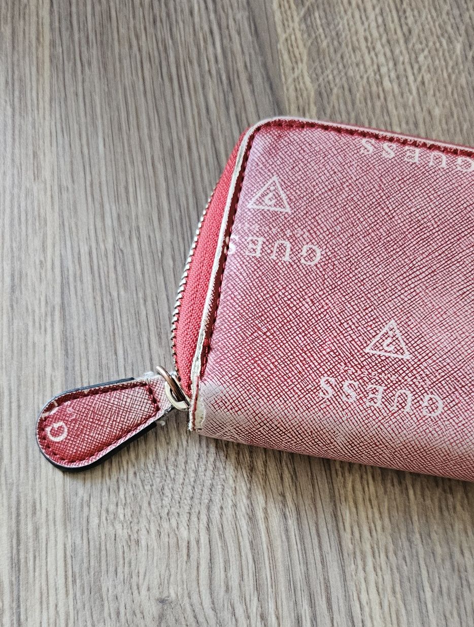 Гаманець  Guess.