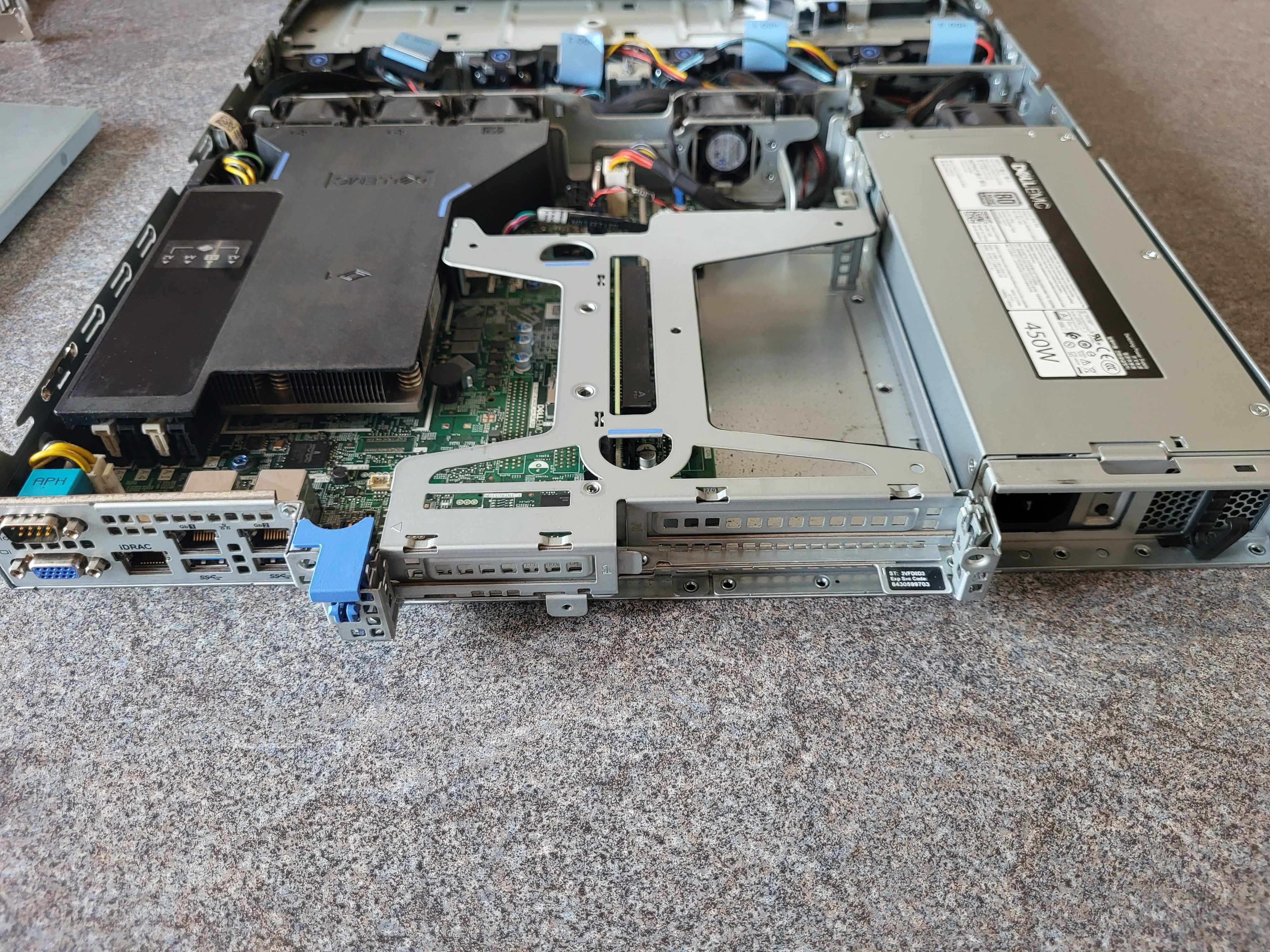 Serwer DELL EMC PowerEdge R240 Xeon E 2224 / 16GB / 2x1TB 2021r