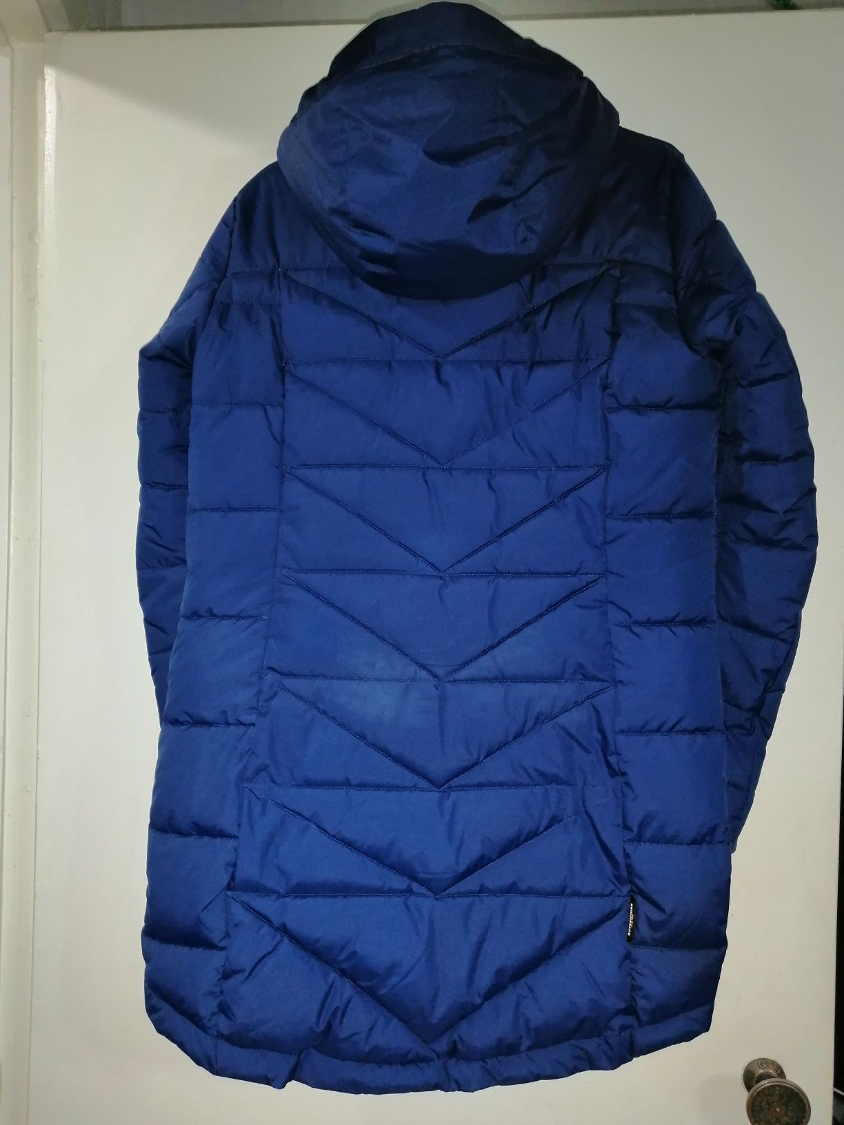 Продам женский пуховик р. 44