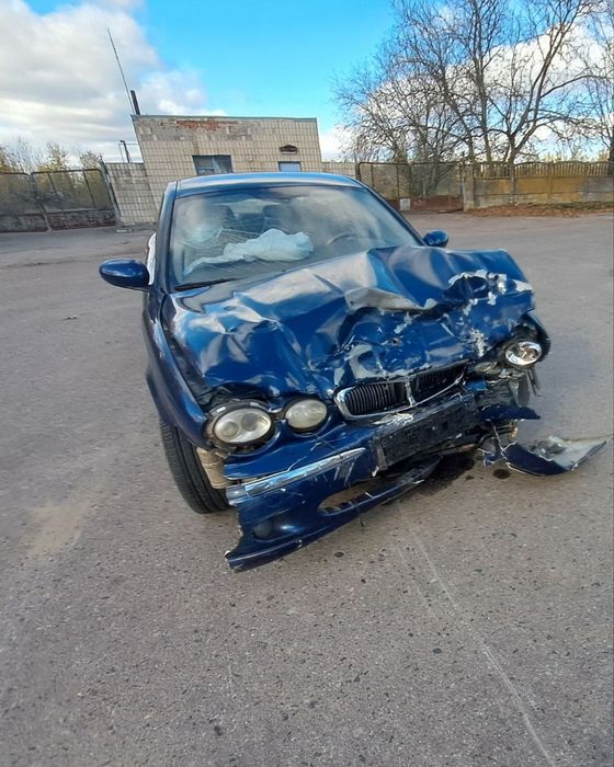 Продаж jaguar х тайп