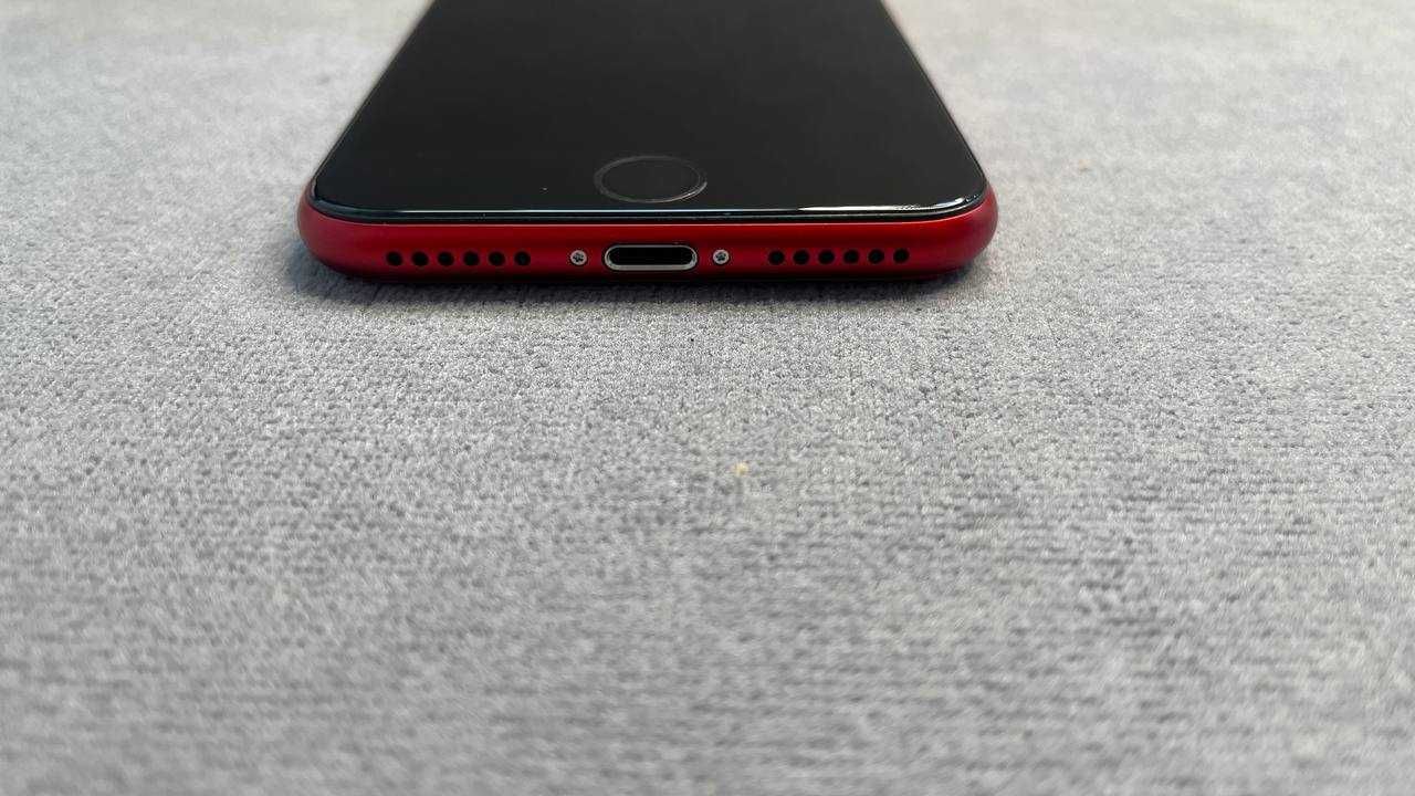 Айфон iPhone 8 64GB (PRODUCT)RED Гарантія 180 днів!