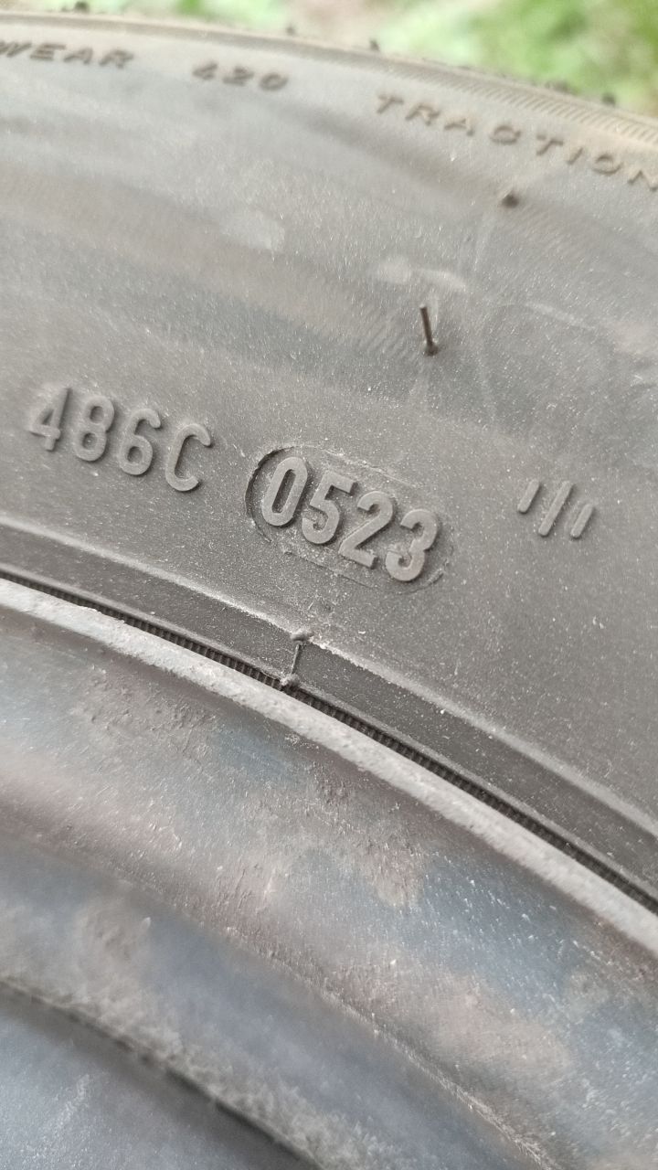 Пара Pirelli 195/65 R15