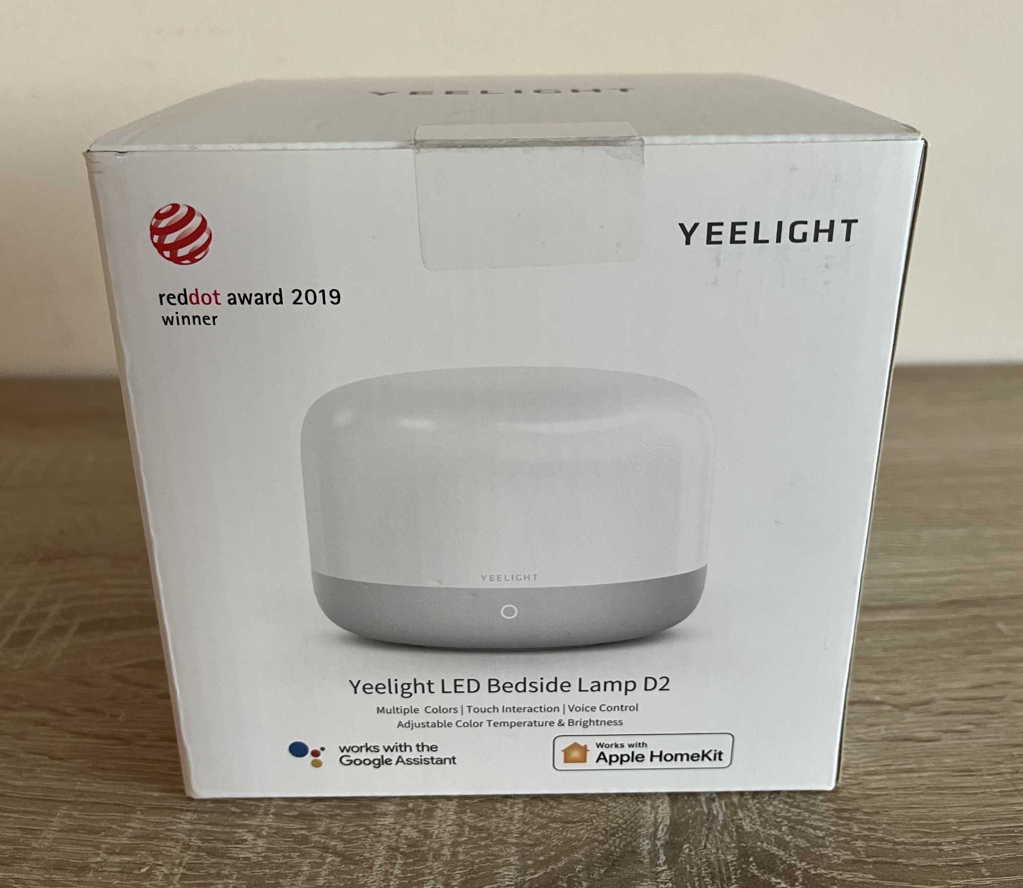 Inteligentna lampka nocna Yeelight LED Bedside Lamp D2 HomeKit