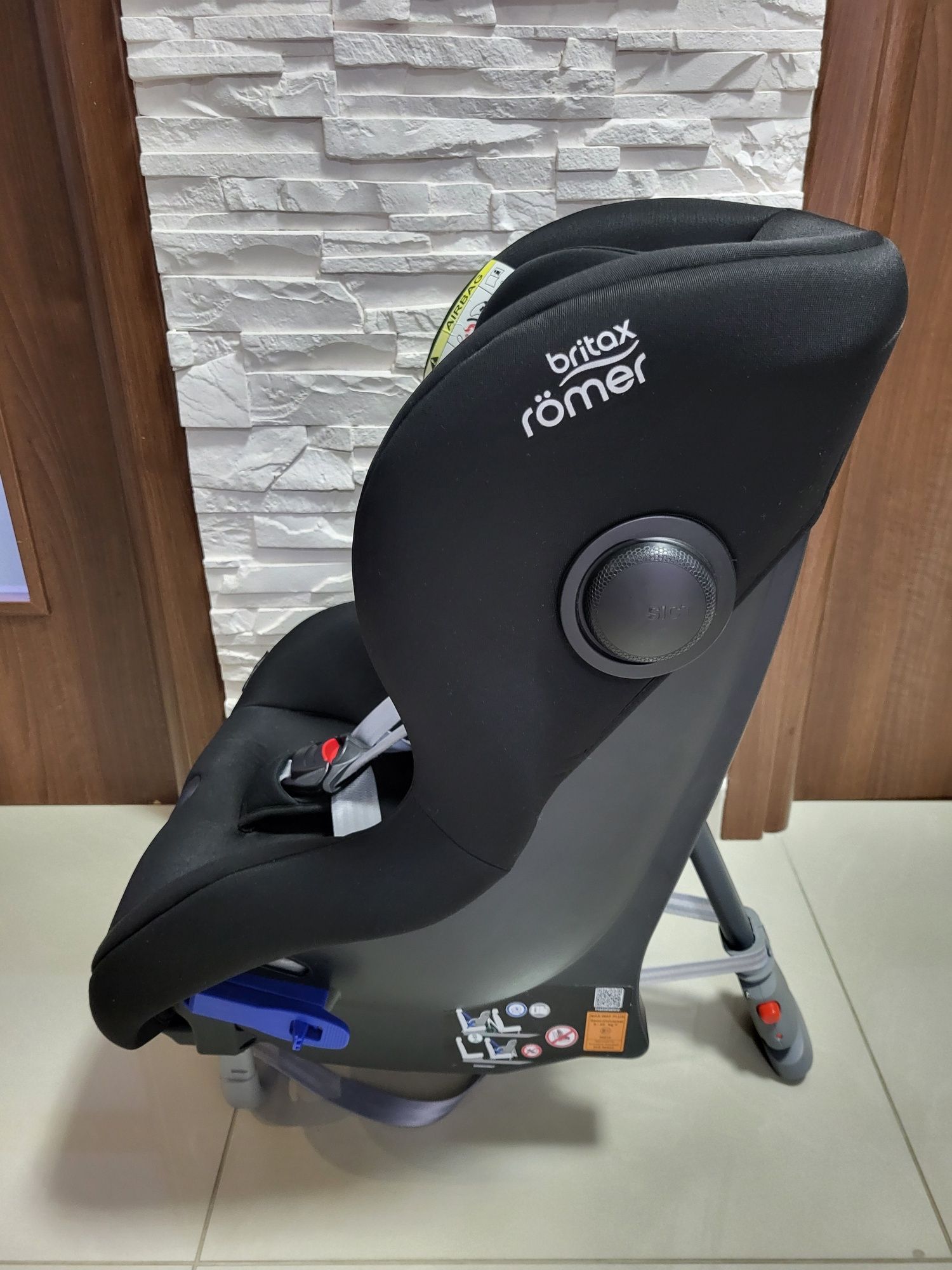 Fotelik samochodowy britax 9 kg do 25 kg