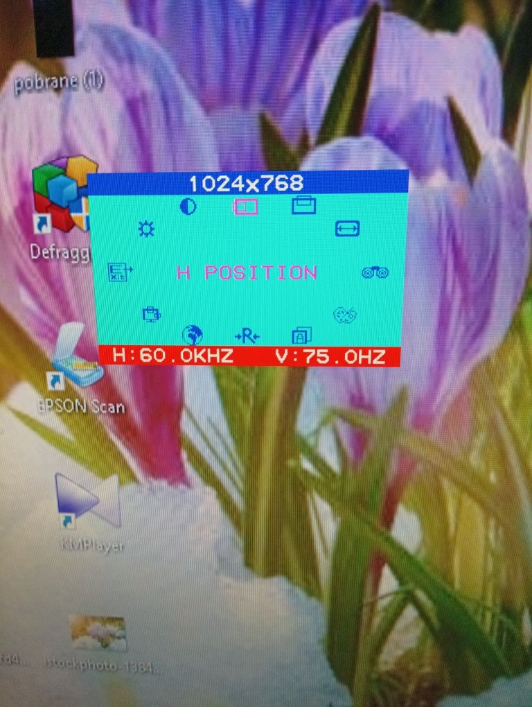 Monitor LCD Magic 700P używany 17'