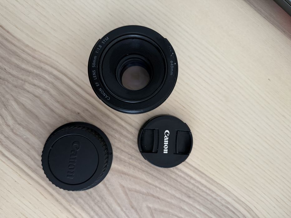 Canon EF lens 50mm f/1,8 - 49ø