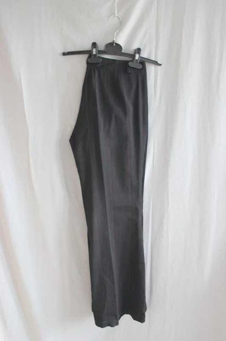 Czarne eleganckie spodnie w czerwone paski vintage retro