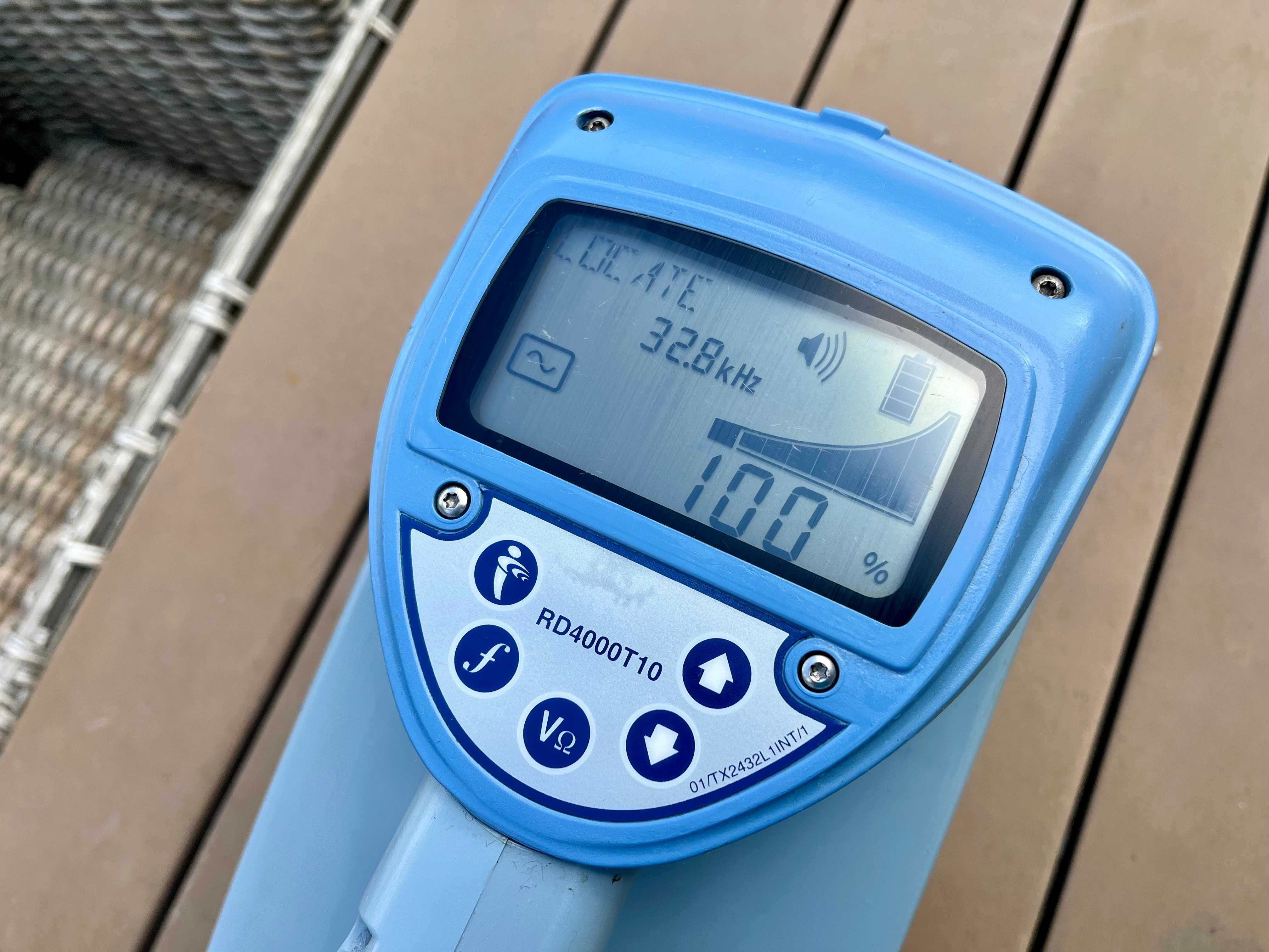 Generator Radiodetection RD4000  z klamrą indukcyjną  T10 lokalizator